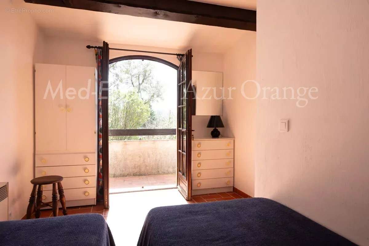 Maison à LA GARDE-FREINET
