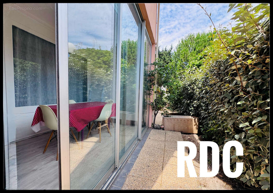 A vendre- cap d agde - appartement rdc avec stationnement - photo 3