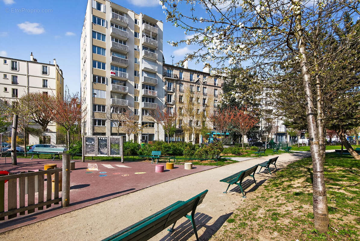 Appartement à PARIS-20E