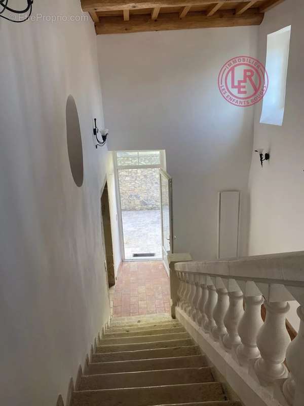 Maison à MONTELIMAR