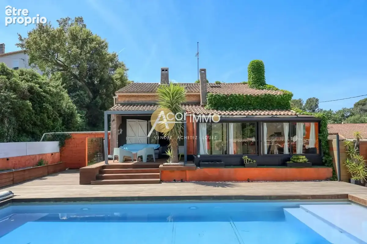 Villa de plain-pied • Studio indépendant • Piscine • 1 243 m2 de terrain - photo 2