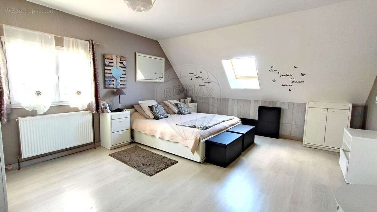 Maison à FONTENAILLES