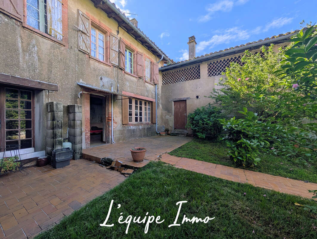 Maison à MONTPEZAT