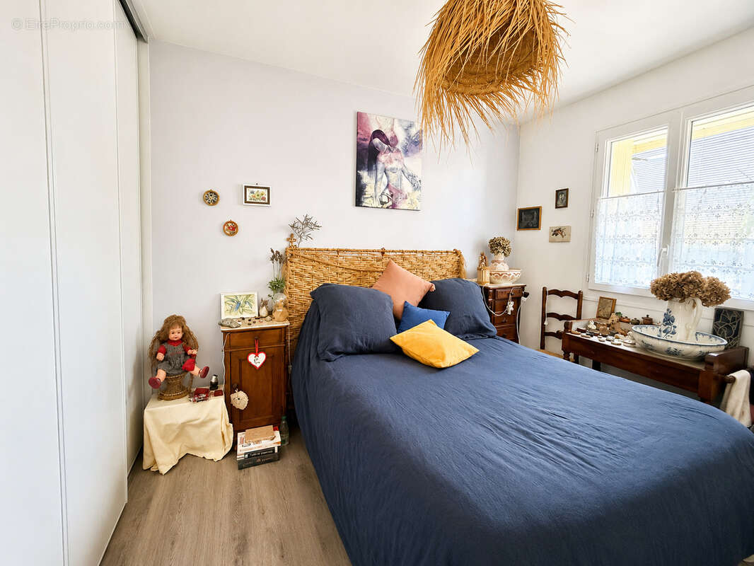 Appartement à SIX-FOURS-LES-PLAGES
