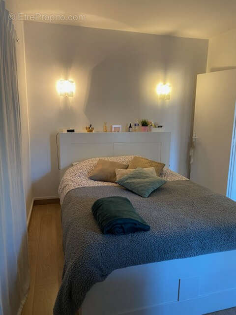 Appartement à MARSEILLE-5E