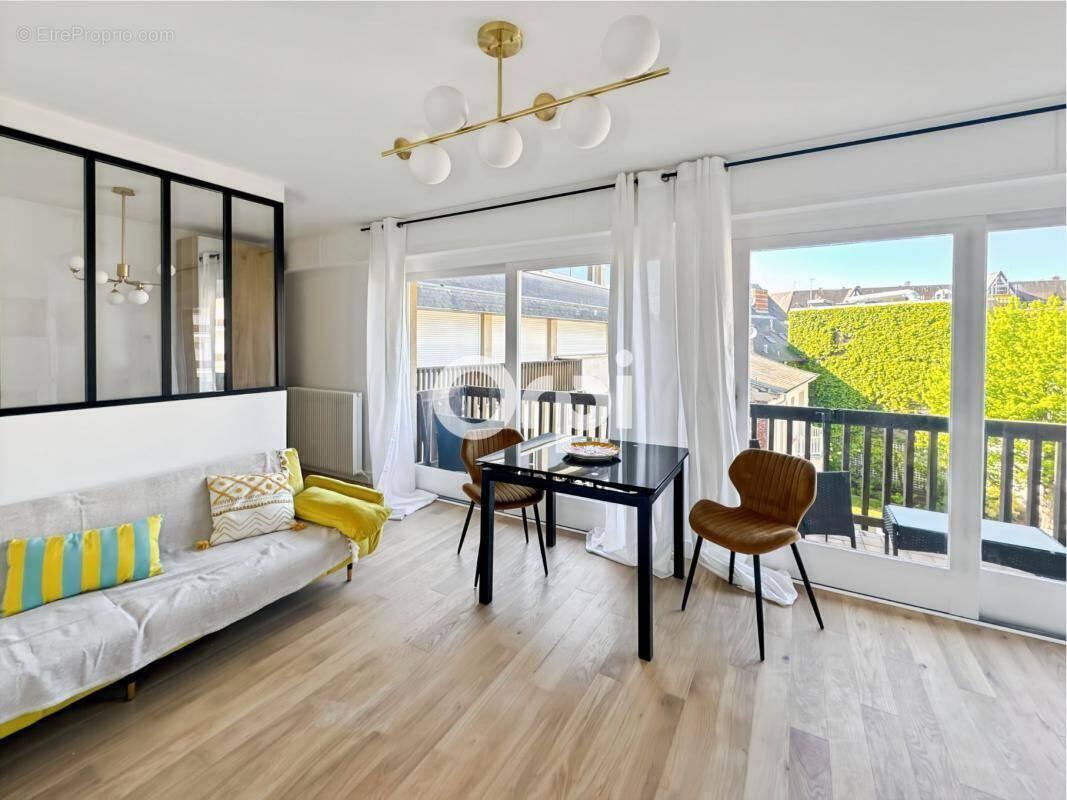 Appartement à DEAUVILLE