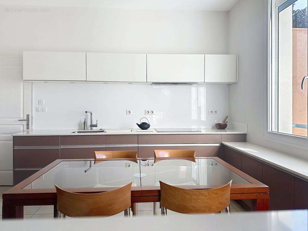 Maison à LES ANGLES