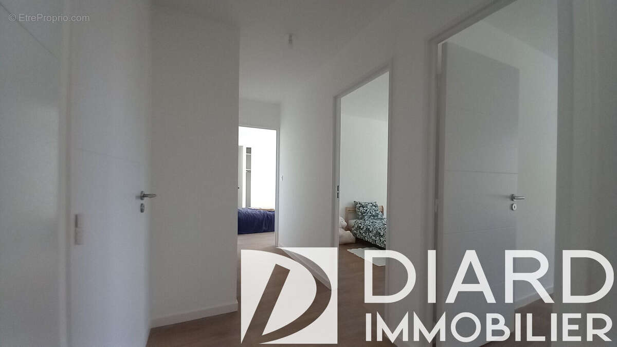 Appartement  trois chambres  dont suite parentale - photo 7