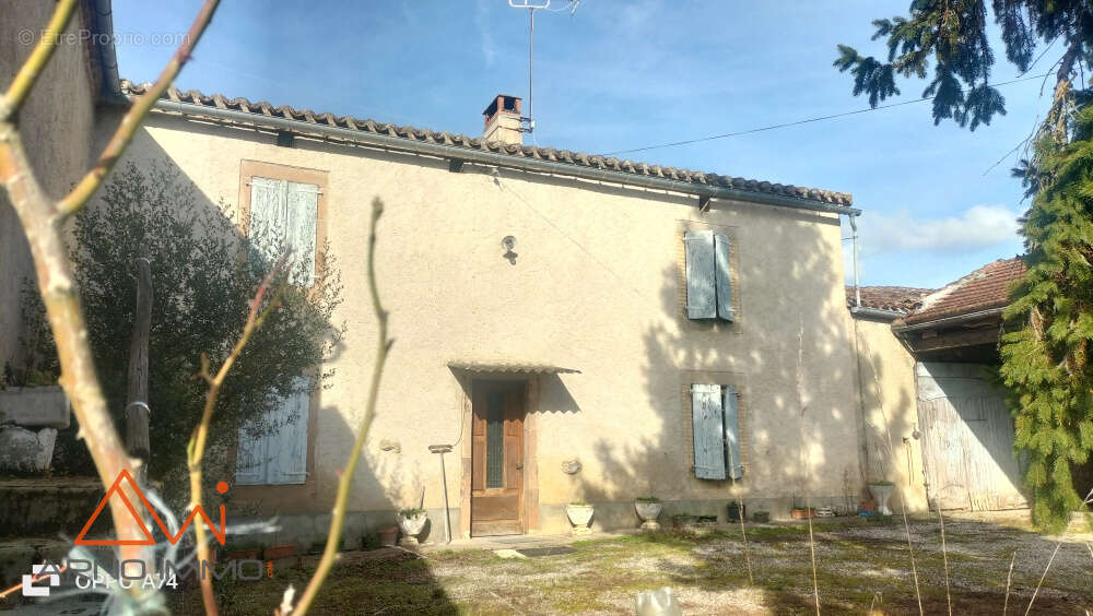 Maison à ITZAC