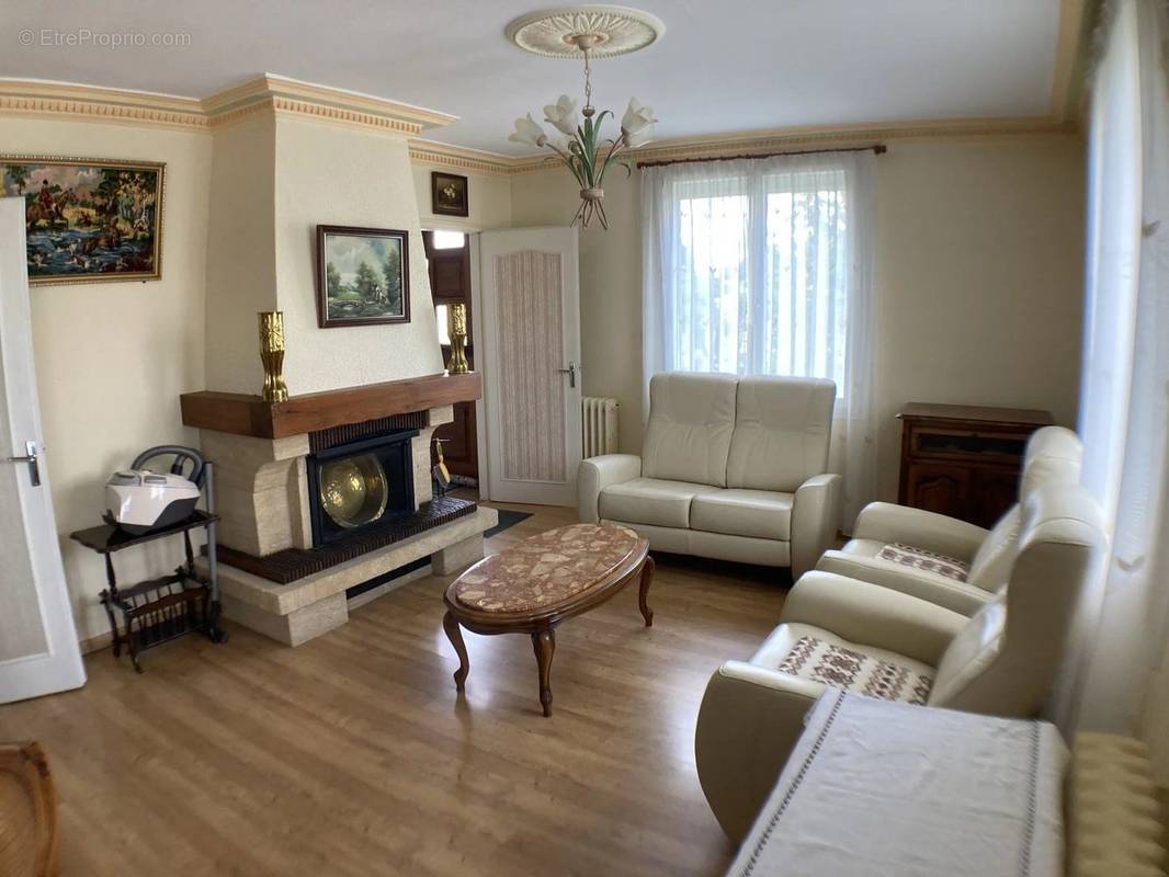 Maison à MARTIGNE-FERCHAUD