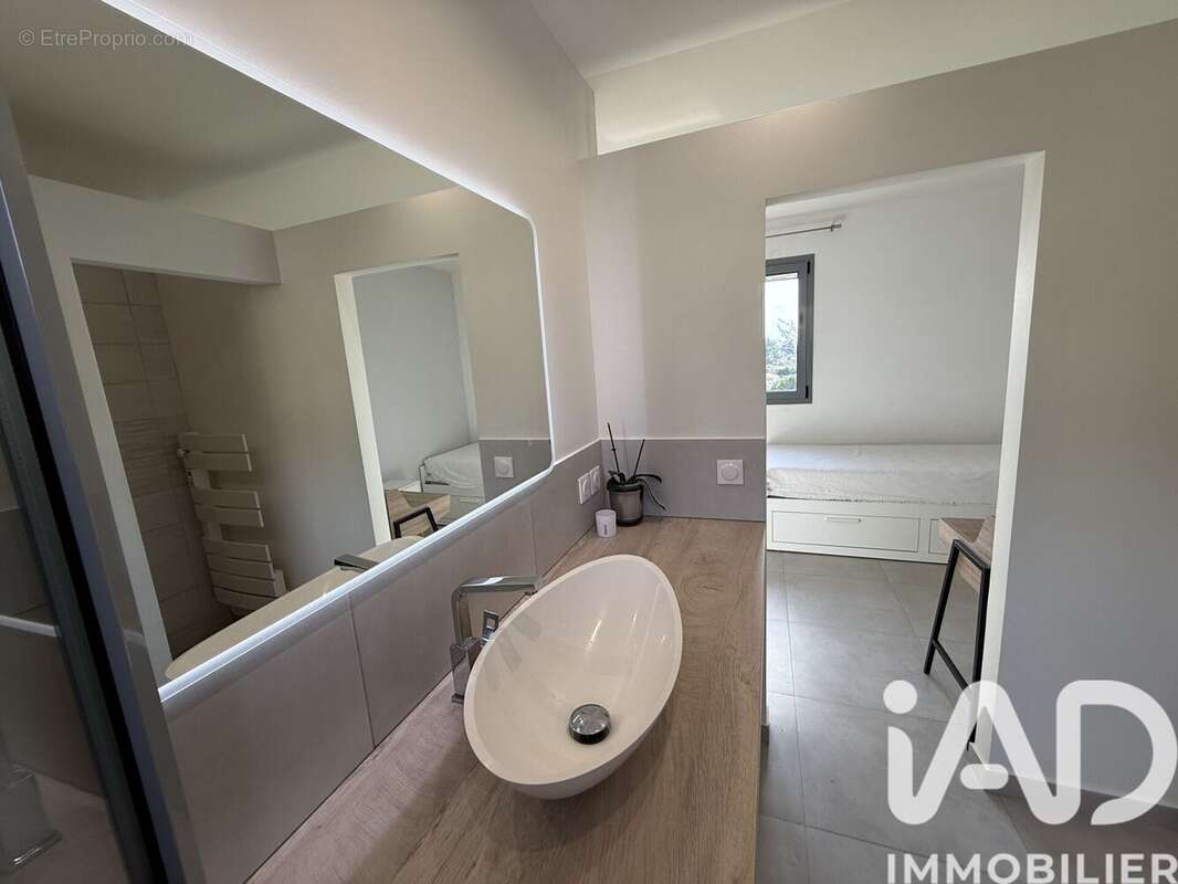 Photo 5 - Appartement à LA VALETTE-DU-VAR