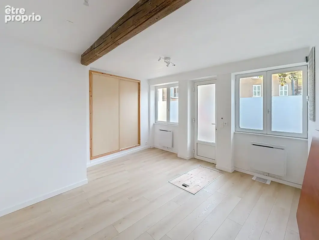 Maison 8 pièces 141 m² à vendre à Bessenay (69690) - photo 8
