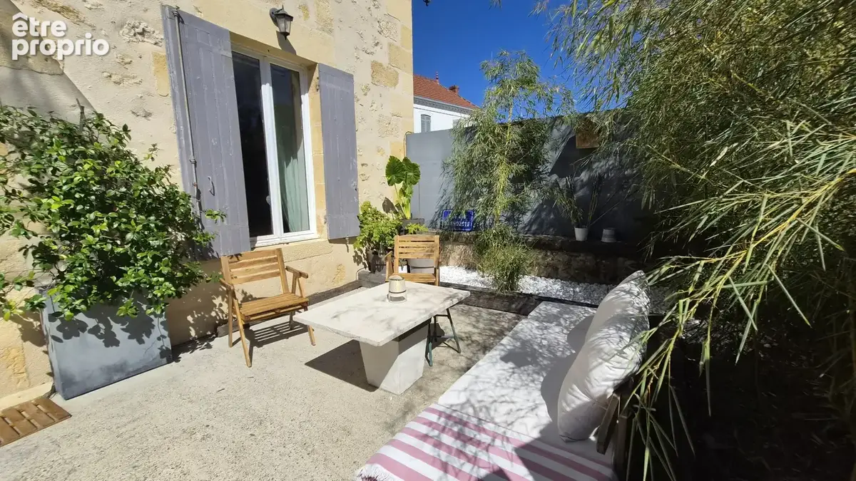 Maison en pierre rénovée - 3 chambres - Cour de 70 m2 - - photo 7
