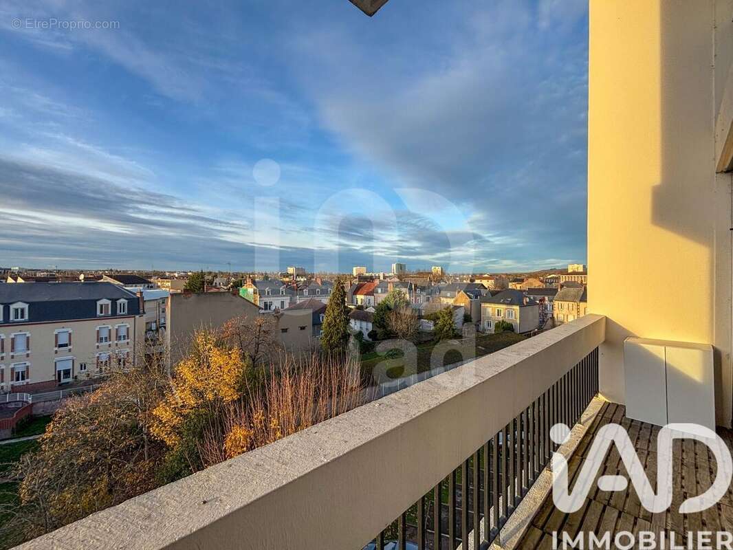 Photo 5 - Appartement à MONTLUCON