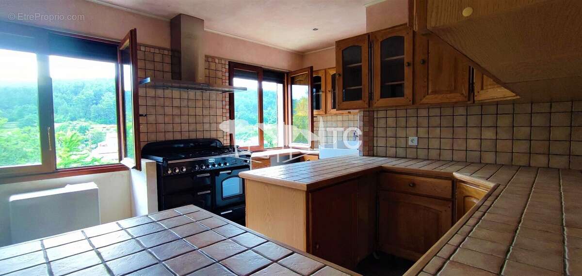 Maison à SAINT-PAUL-LE-JEUNE