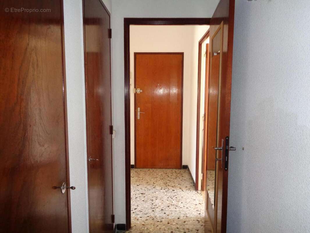   - Appartement à DRAGUIGNAN