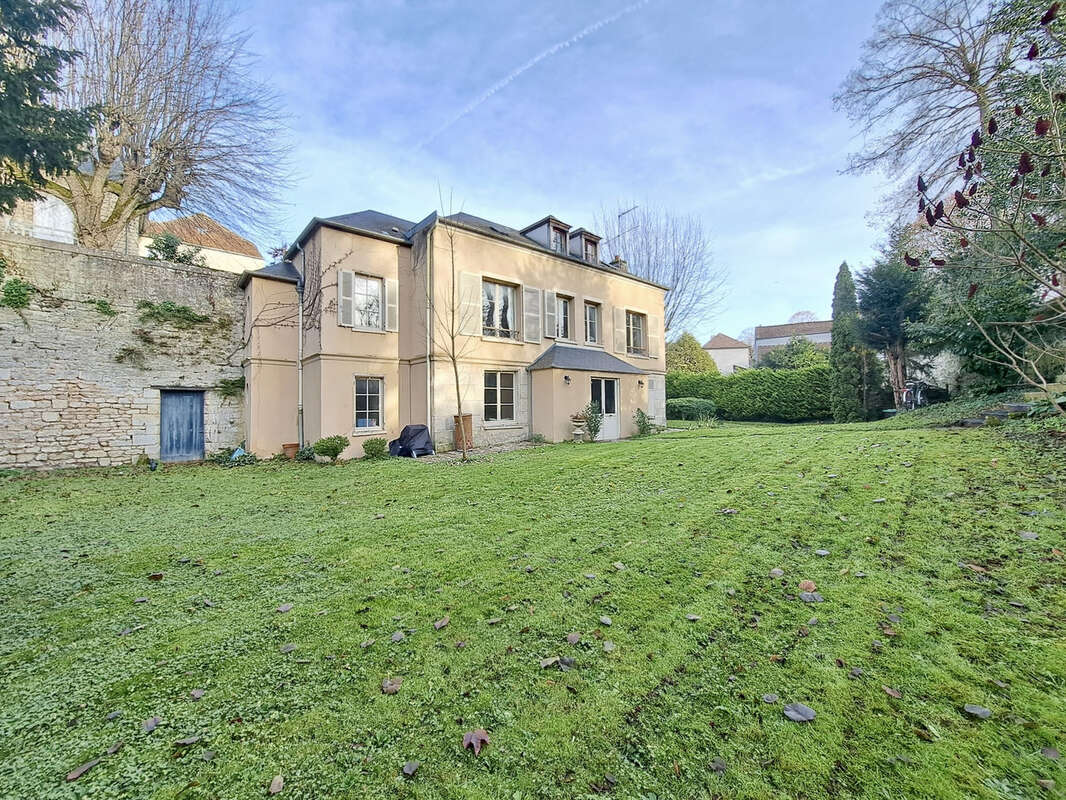Maison à SENLIS