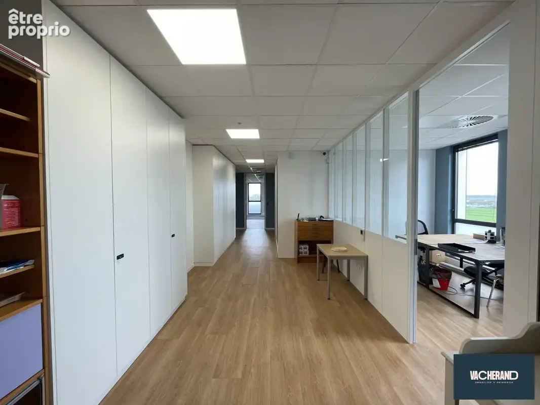 Commerce 327 m² à vendre à Lesquin (59810) - photo 6