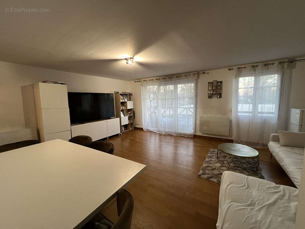 Appartement Saint Brice Sous Foret 4 pièce(s) 66 m2 - photo 2