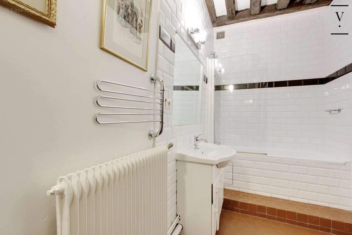 Appartement à PARIS-4E