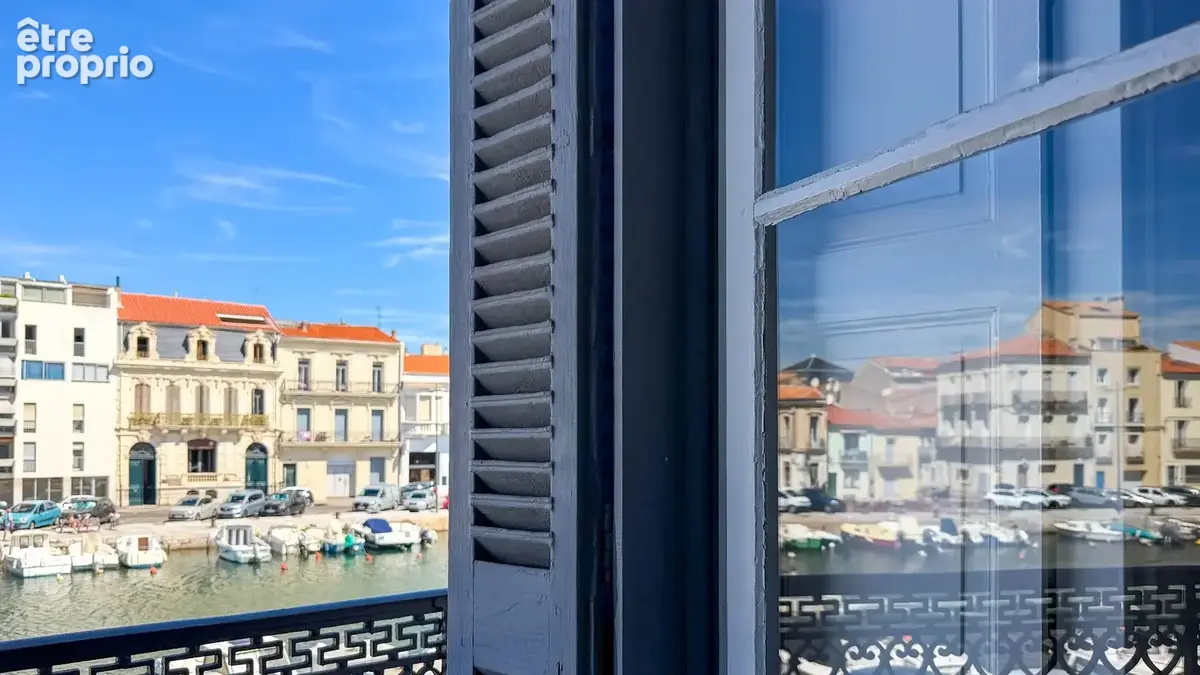 Appartement de 215 m2 sur quai dans un immeuble bourgeois de 1890 en parfait état de conservation. - photo 2