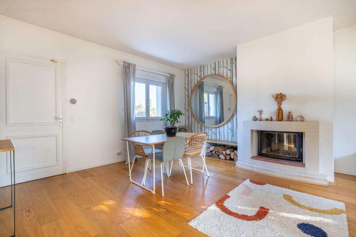 Maison à NOISY-LE-GRAND