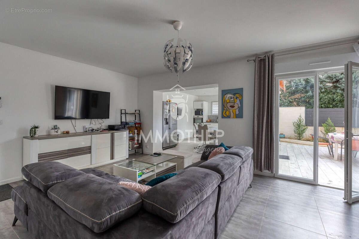 Appartement à EYBENS