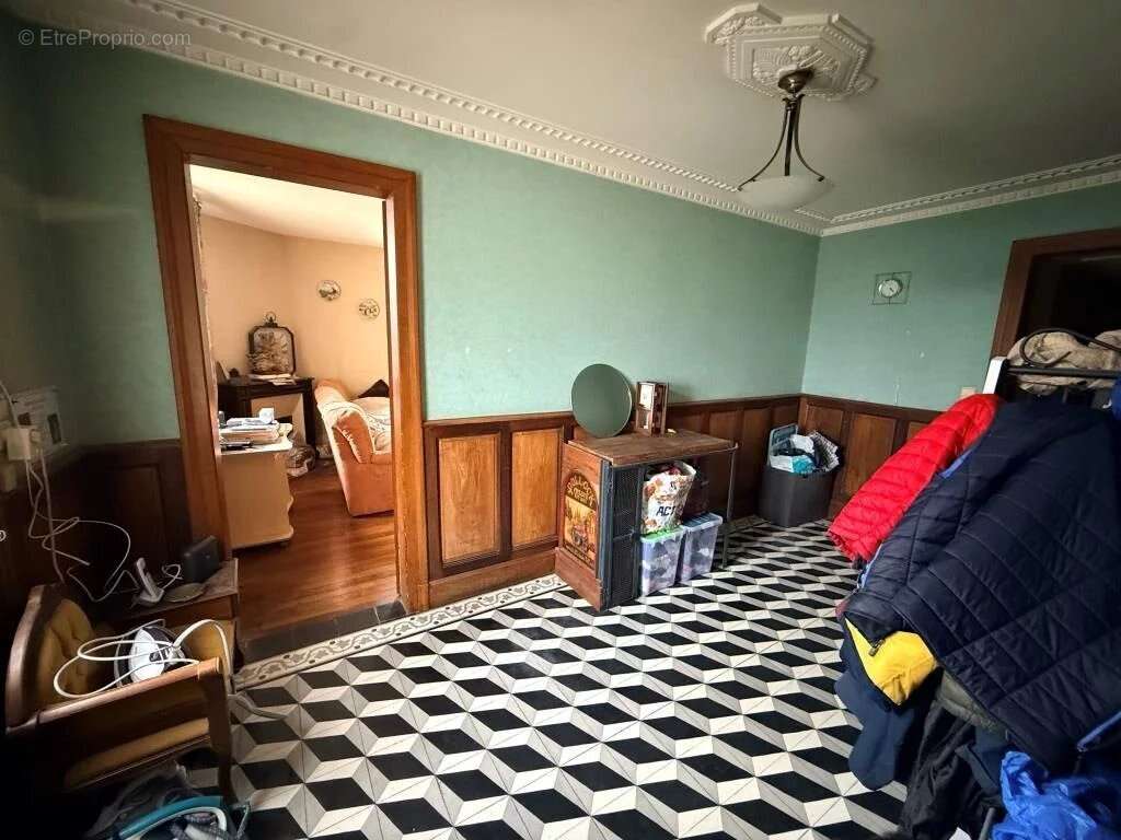 Maison à CIVRAC-DE-BLAYE