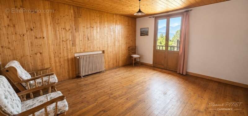 Propriété de 828m² sur 9045m² de terrain - Chorges - photo 19