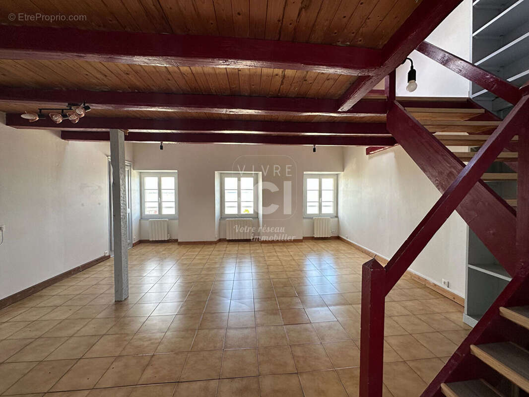 Maison à PAIMBOEUF