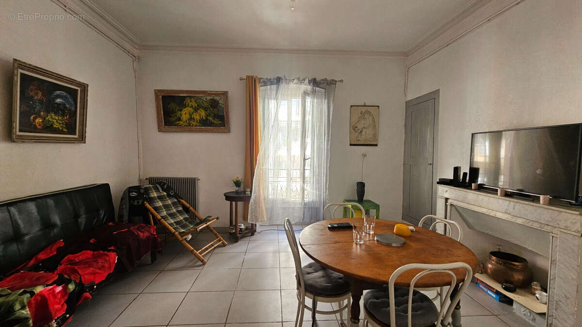 Appartement à NIMES