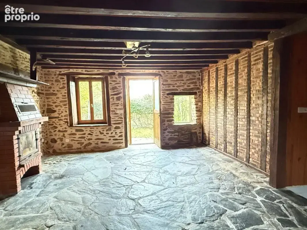 Ensemble de 2 maisons mitoyennes en pierre 209m² + grange, terrain 2000m² 79 500 € - photo 3