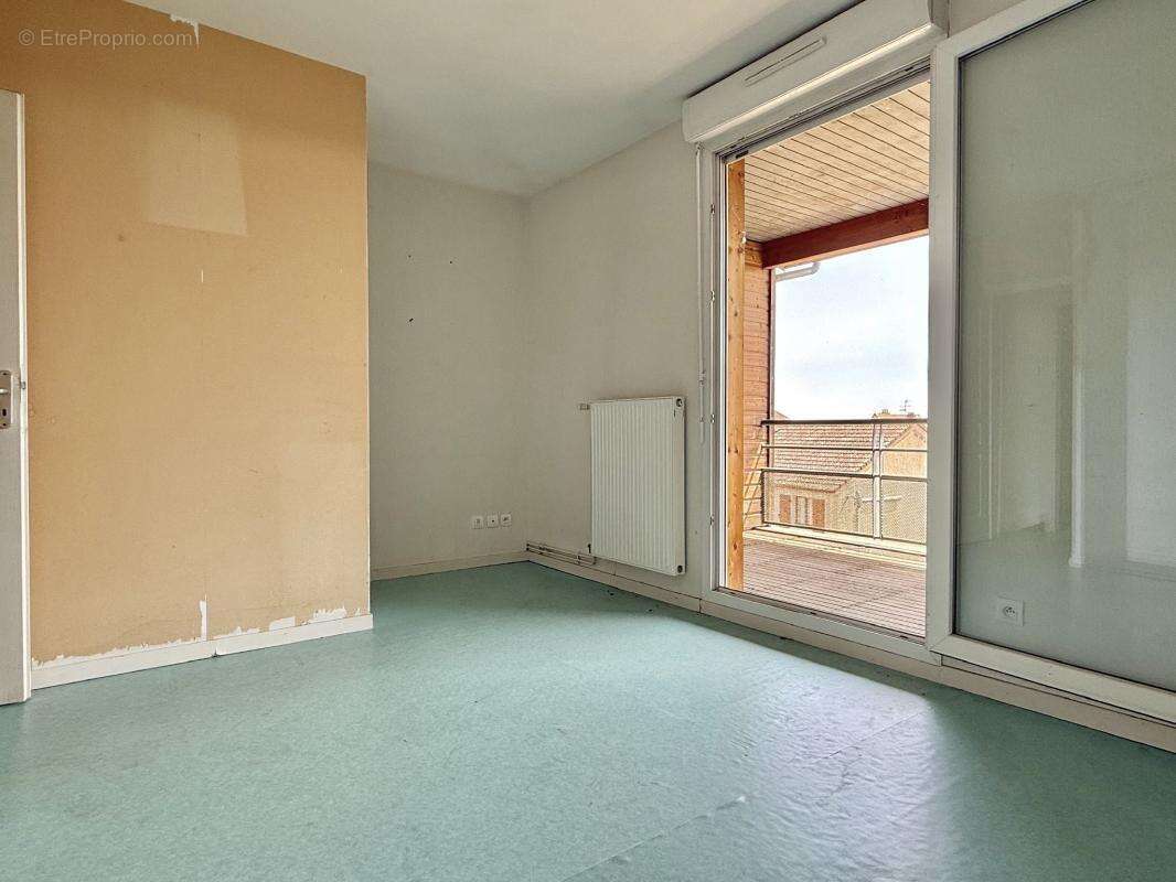 Appartement-Maison à vendre Chenôve, type duplex, 2 chambres avec terrasse à chaque niveau, garage double - photo 10