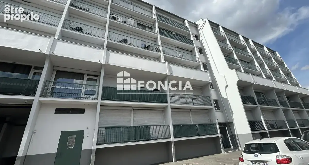 T1 proche saint agne avec balcon et parking - photo 6
