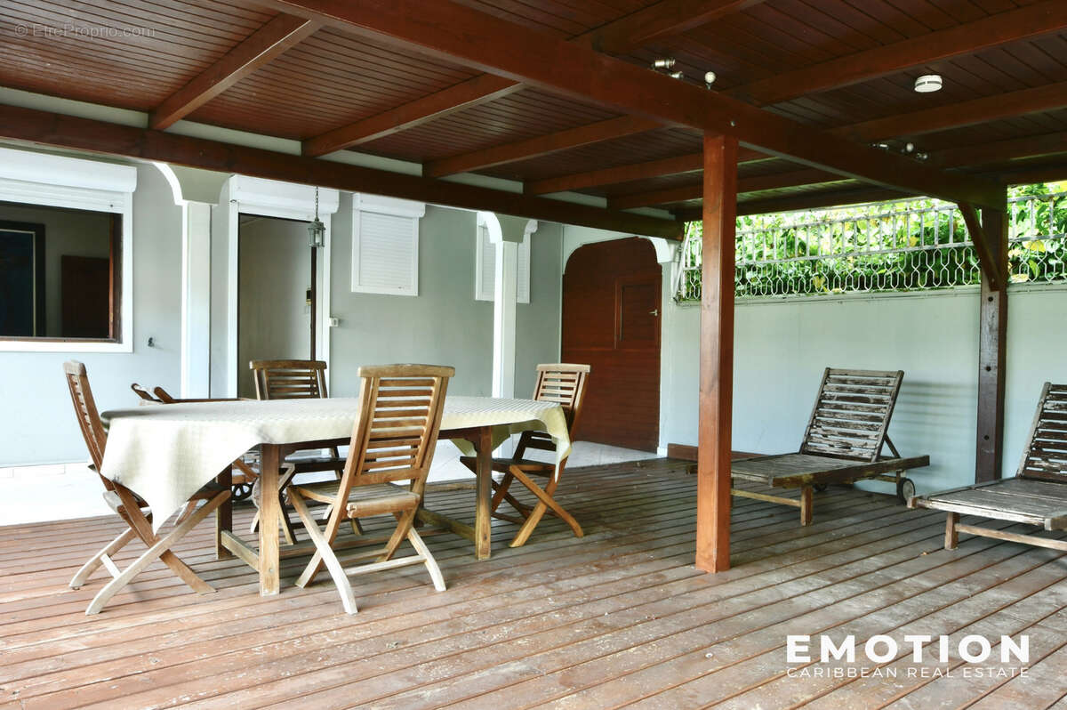 Maison à PORT-LOUIS