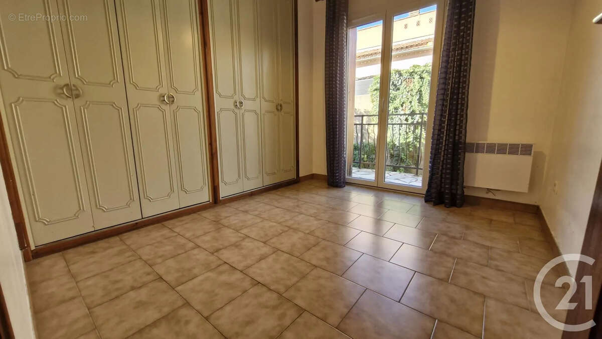 Maison à SIX-FOURS-LES-PLAGES