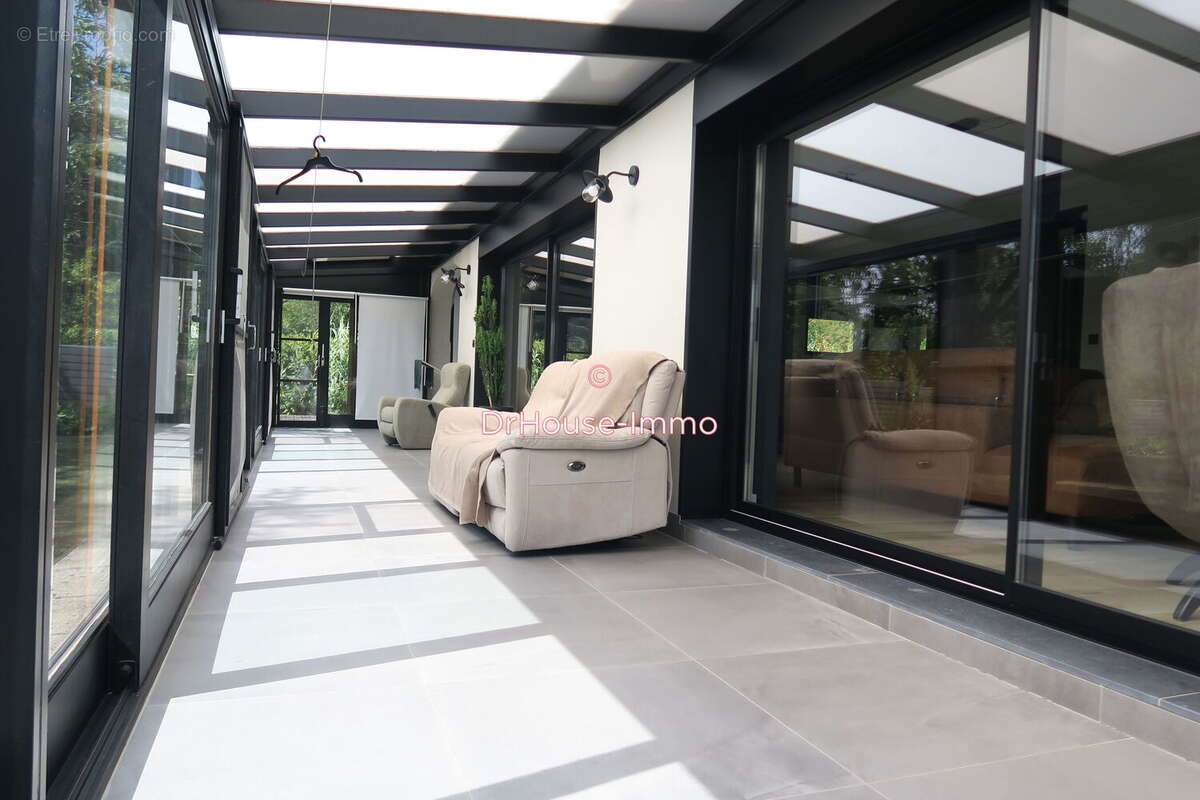 Maison 200 m² à Bailleul  - photo 8