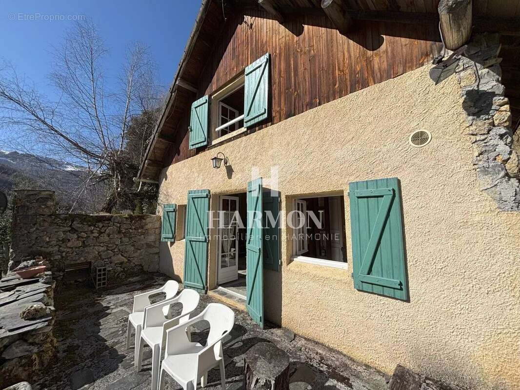 Maison à AYDIUS