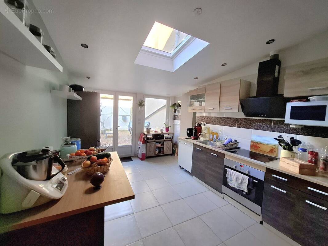 Maison à FRESNAY-SUR-SARTHE