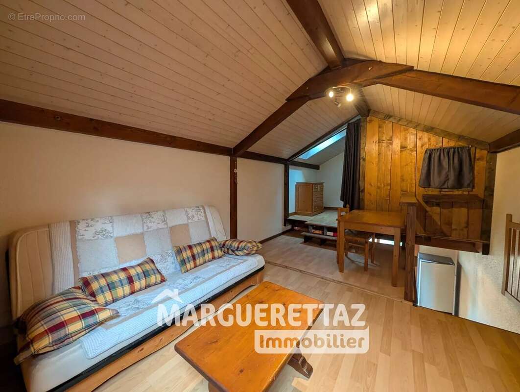 Appartement à ONNION