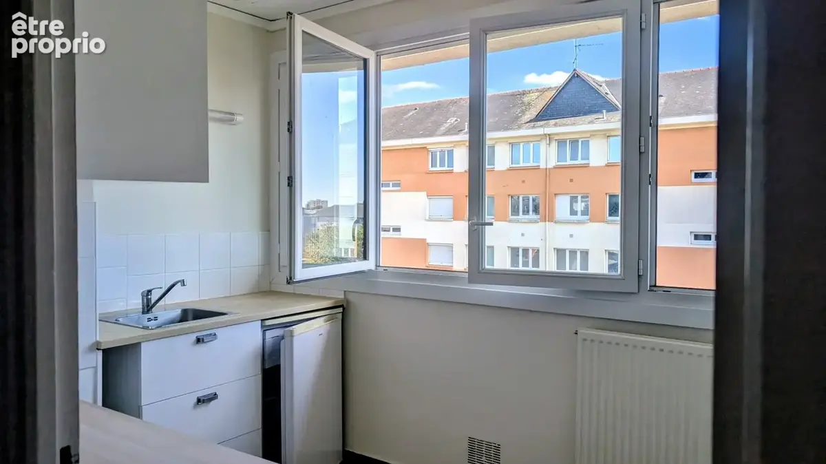 Appartement 25 m² à Angers  - photo 2