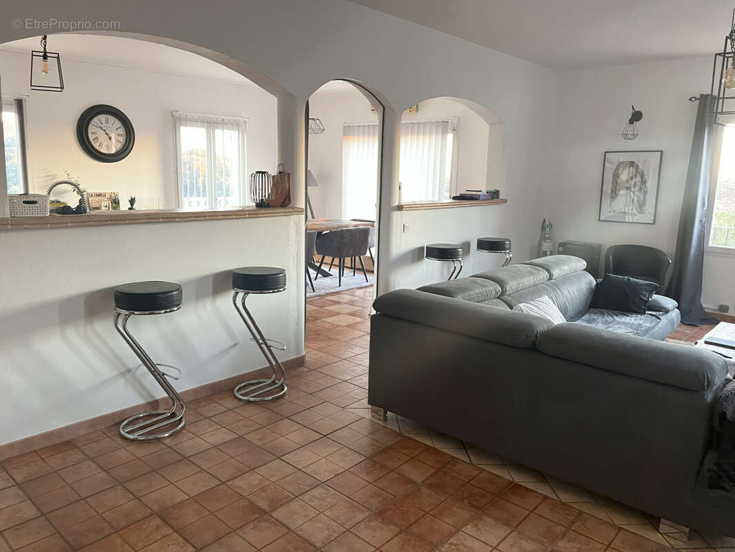 Maison à SAINT-GILLES