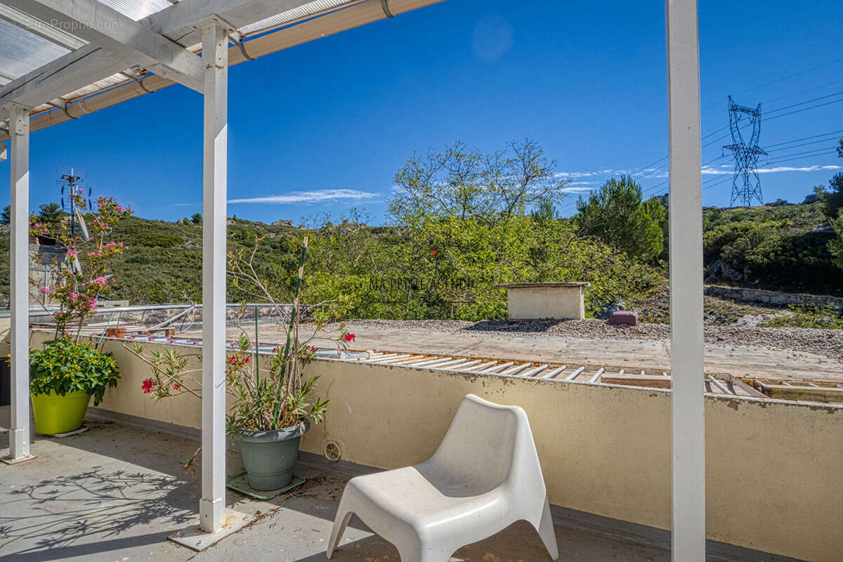 Appartement à LE ROVE