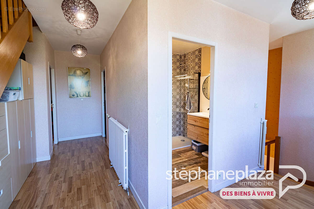 Maison à BOURG-EN-BRESSE