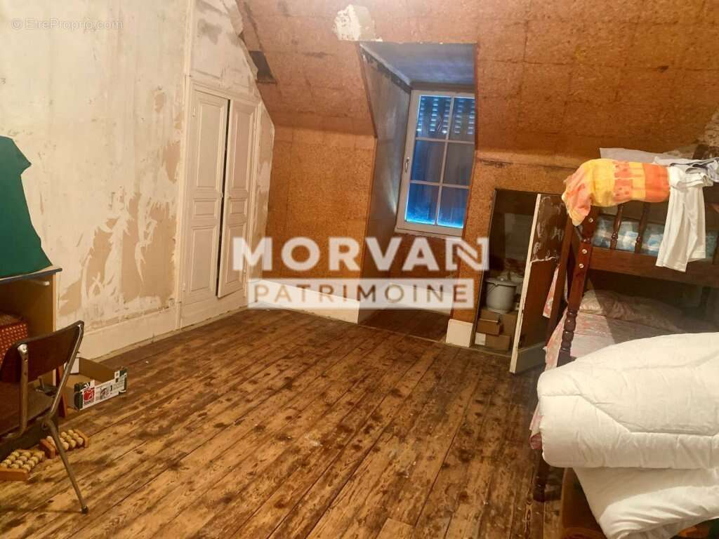 Maison à CHATILLON-EN-BAZOIS