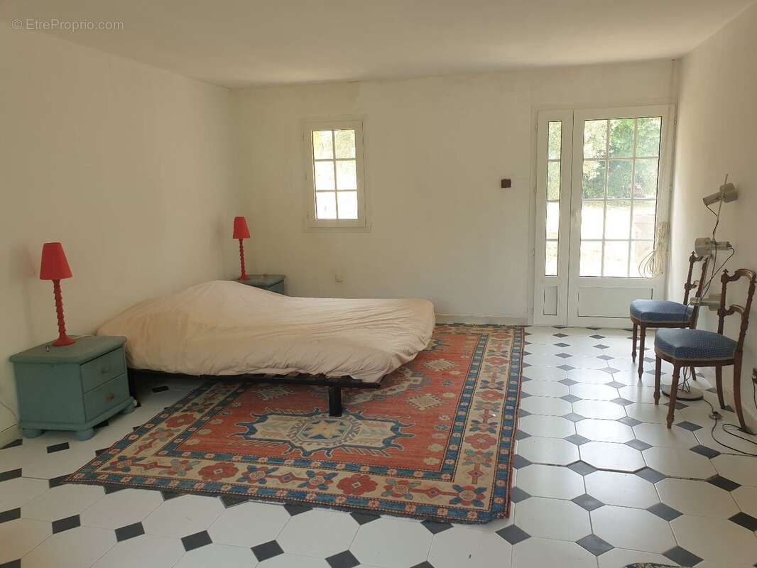 Maison à VILLEGOUGE