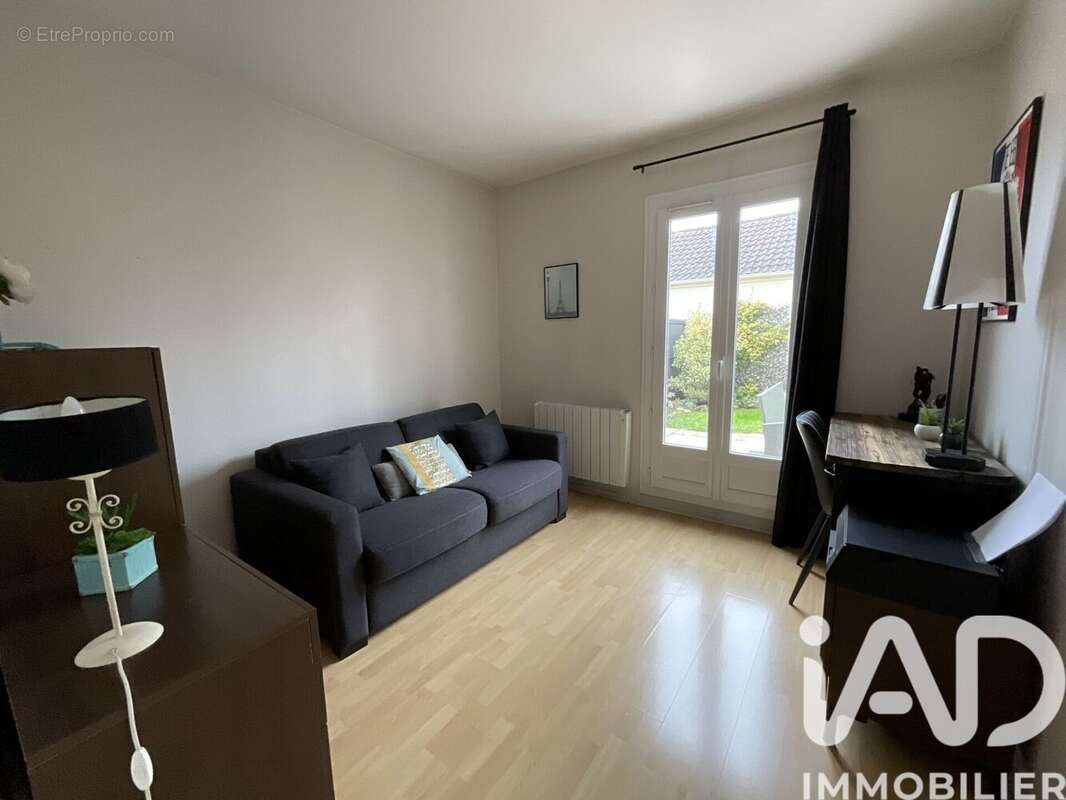 Photo 9 - Appartement à LE PLESSIS-TREVISE