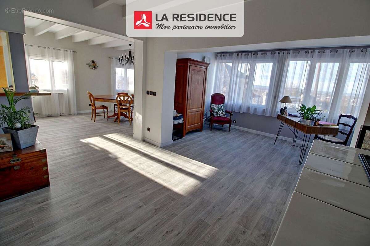 Maison à TRIEL-SUR-SEINE