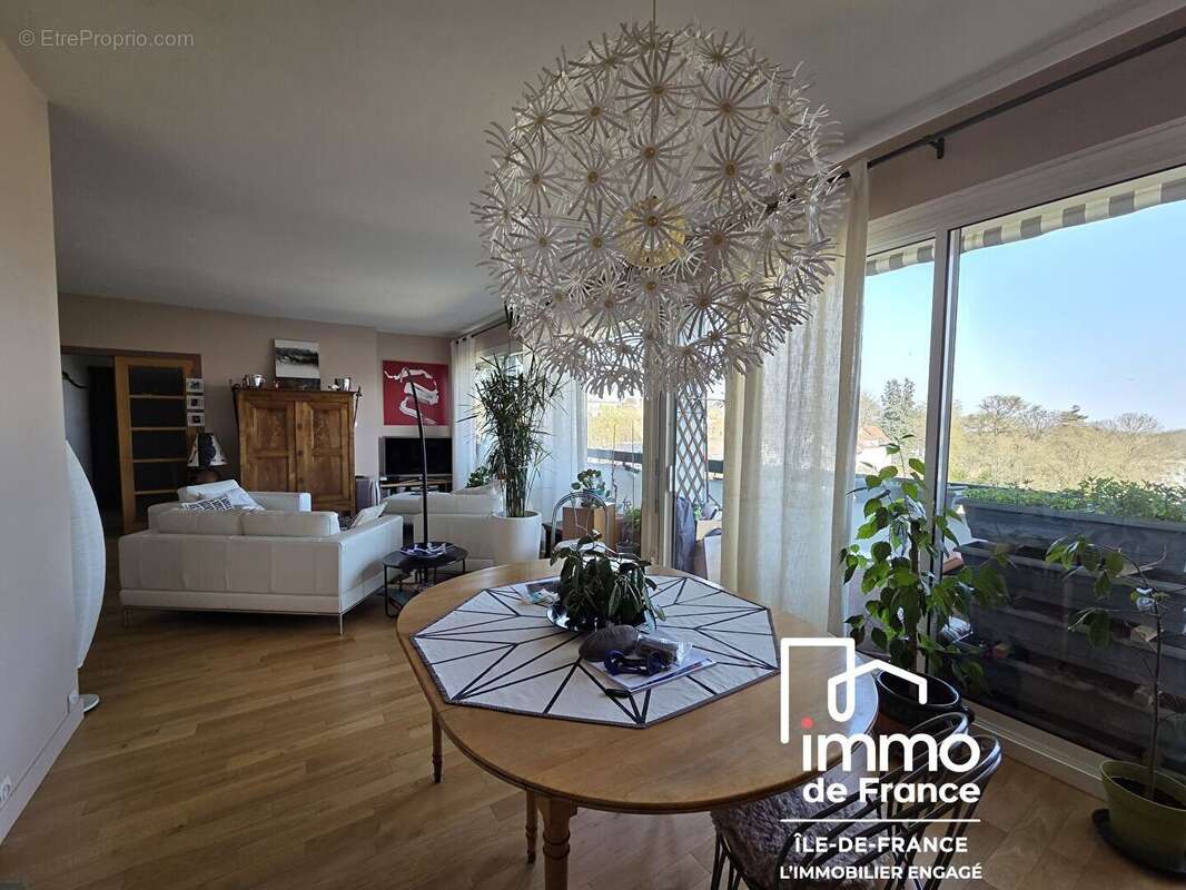 Appartement à CHATENAY-MALABRY