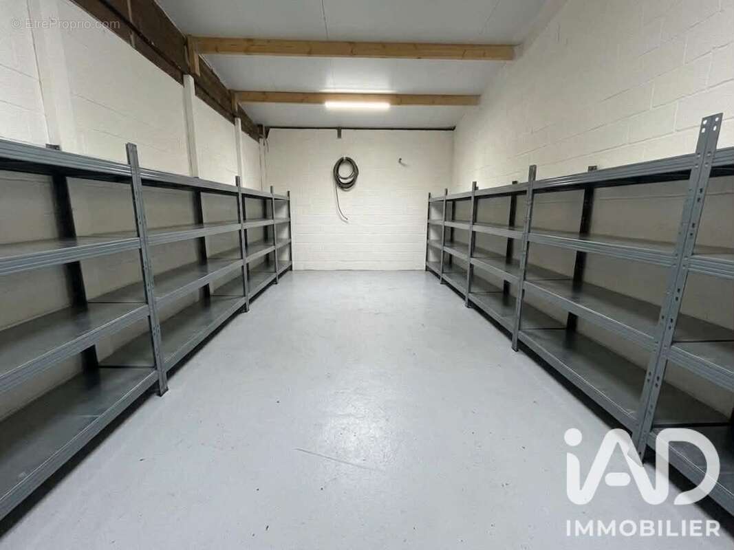 Parking 477 m² à Douchy-Les-Mines  - photo 4